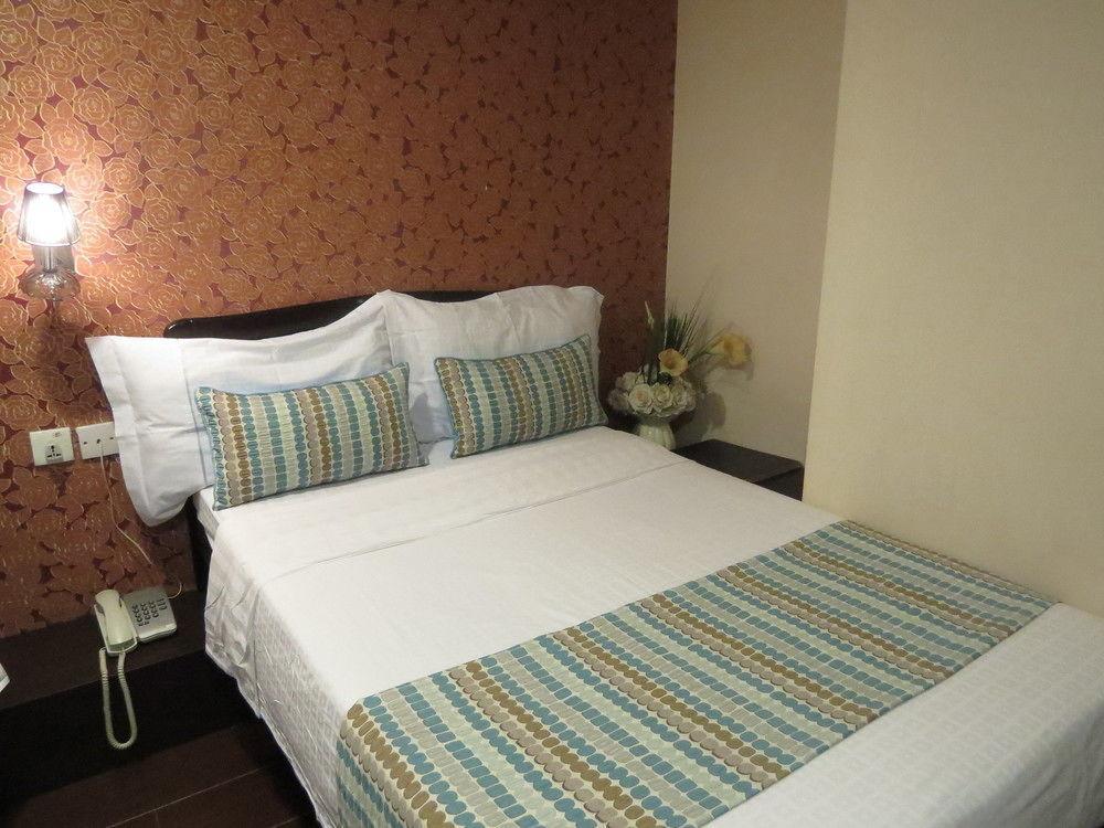 Wisma tamu California 2*